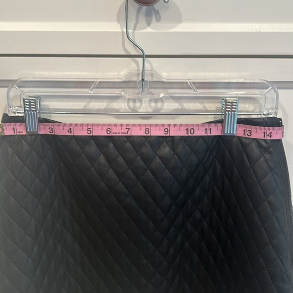 NWOT Vegan Quilted Leather Skirt - Picture 5 of 8
